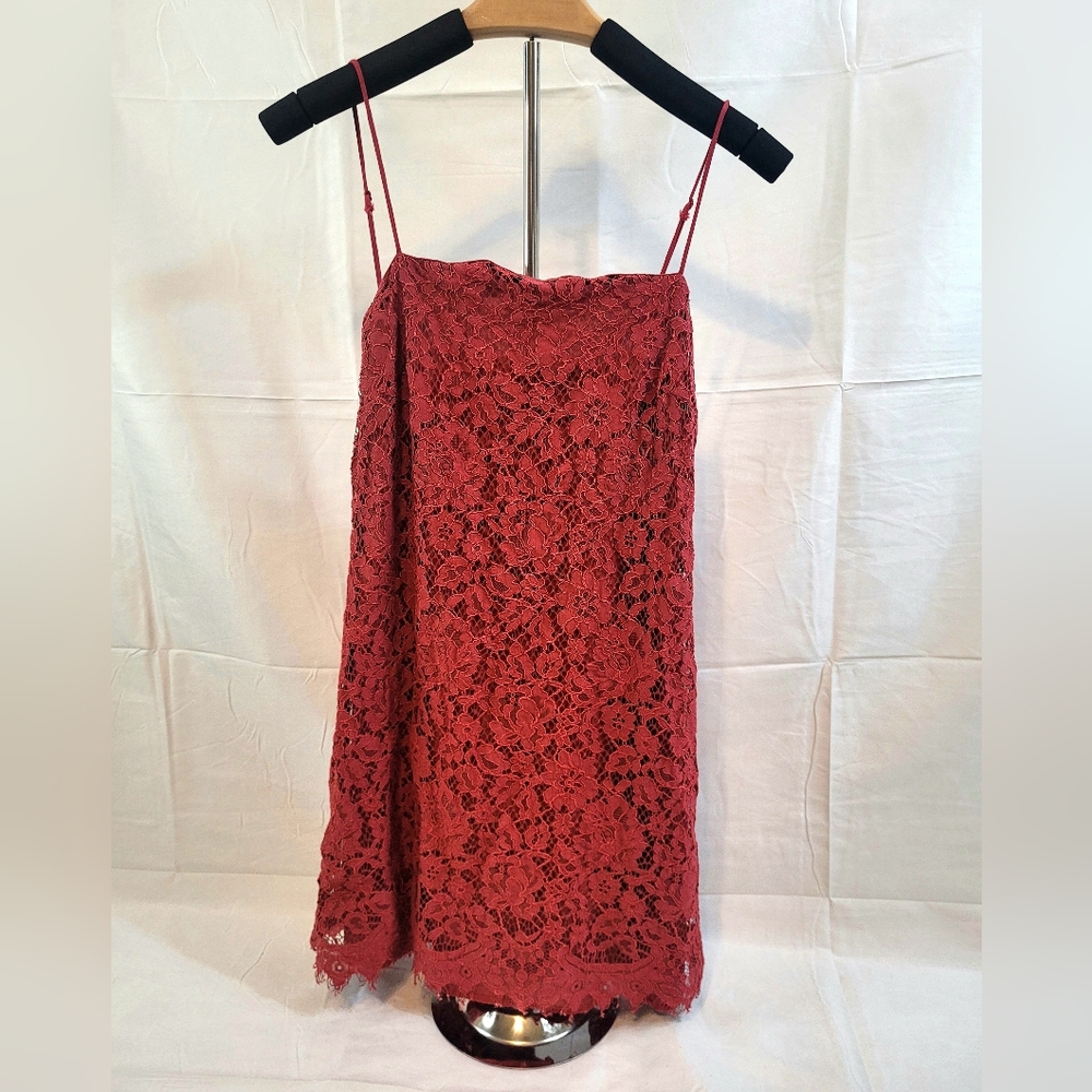 Trixxi Clothing Company Burnt Orange Lace Size Medium